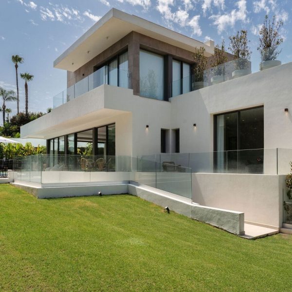villa-elysia-for-sale-in-la-cerquilla-nueva-andalucia-marbella (5)