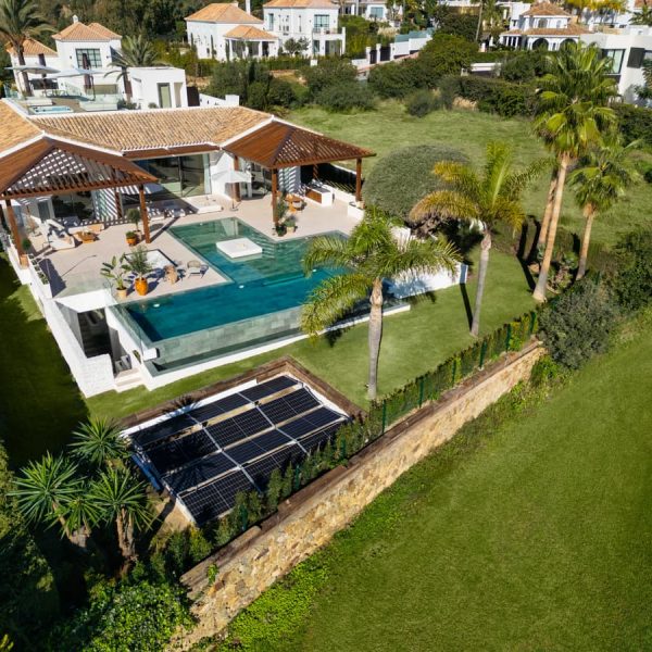 villa-olivia-for-sale-in-la-cerquilla-nueva-andalucia-marbella (21)