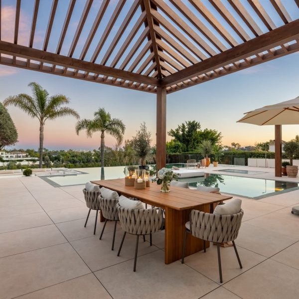 villa-olivia-for-sale-in-la-cerquilla-nueva-andalucia-marbella (3)